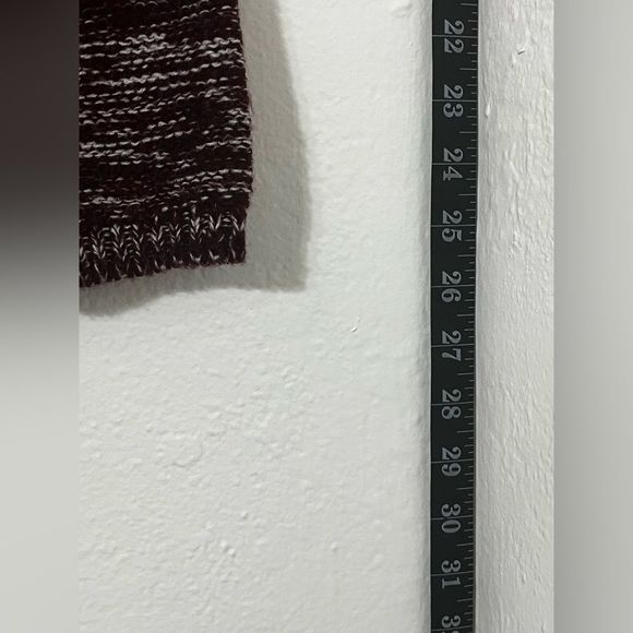 Fitted Tunic Sweater - Picture 10 of 14